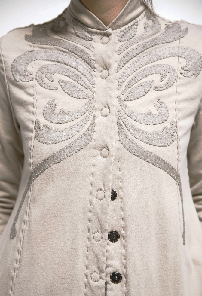 Panel jacket violin white gold wax styled a 935 a 947 august 2019 rinne allen 6