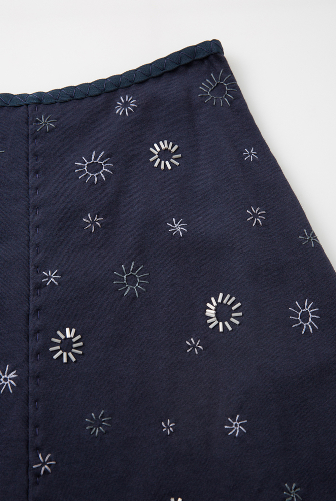The school of making embroidered eyelet swing skirt diy kit 3